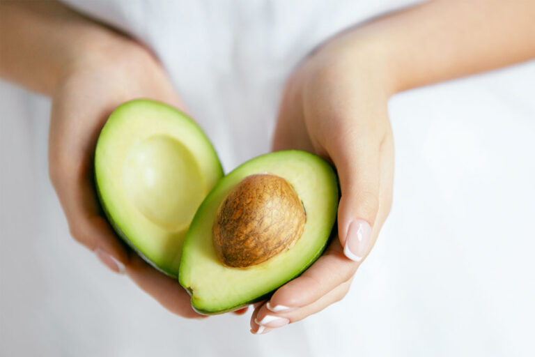 Sharper Vision and Brain Boost: The Lutein and Zeaxanthin in Avocado – A Journey of Discovery