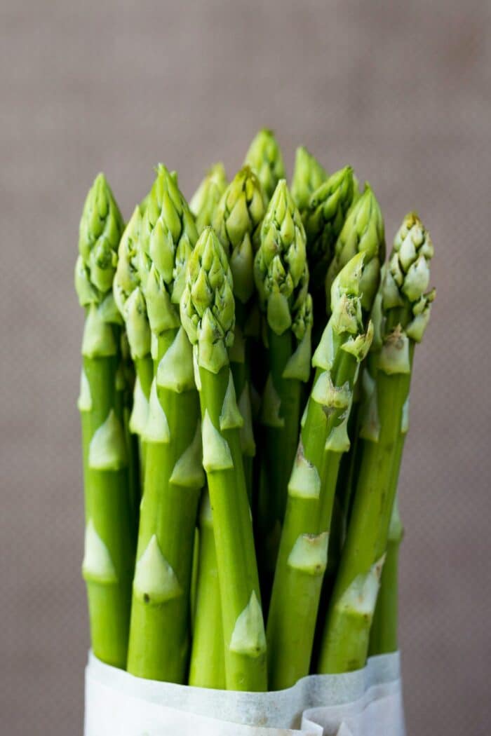 The Green Sentinel: Unearthing the Asparagus Secret for Liver Support and the Morning After